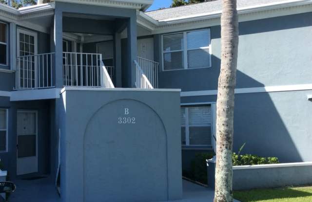 Updated Beautiful 2/2 Upstairs unit at The Village of Stuart photos photos