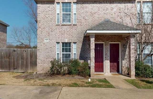 1113 Gridiron Drive photos photos