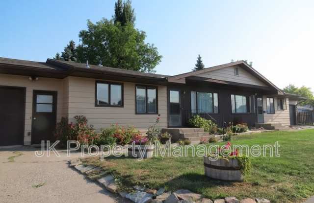 1301 14th Ave S photos photos