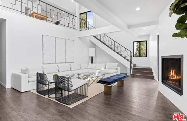 8755 Shoreham Dr unit: 400 photos photos