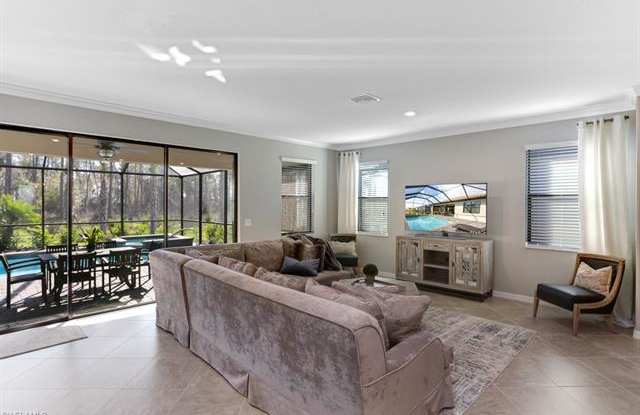 19343 Elston WAY Gallery 2