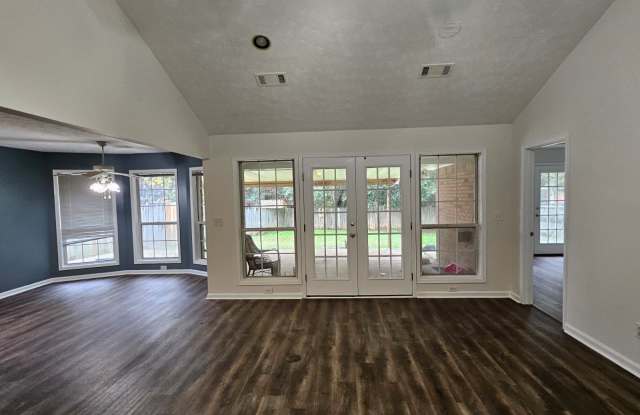 379 Forest Park Drive photos photos 379 Forest Park Drive photos photos