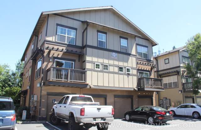 2 Bed, 2.5 Bath Townhome at Woodhaven Crossing in Sherwood photos photos