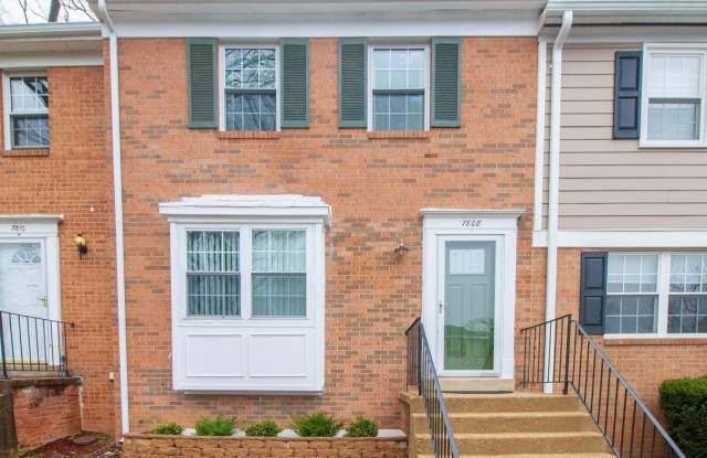 7808 Trevino Ln - 7808 Trevino Lane, Idylwood, VA 22043