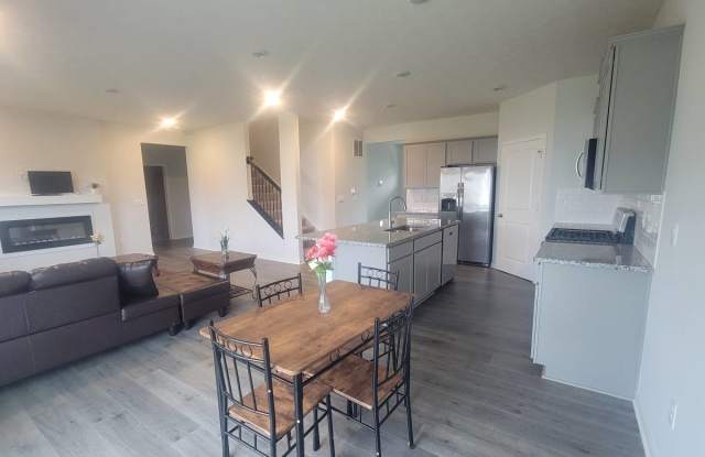 131 Natalie Ln photos photos