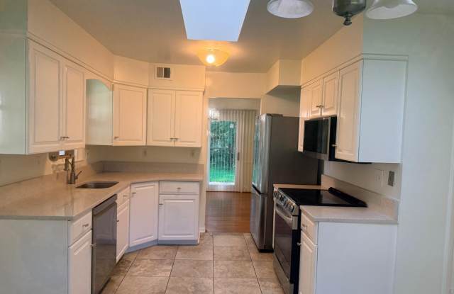 8626 BUNNELL Drive Gallery 4