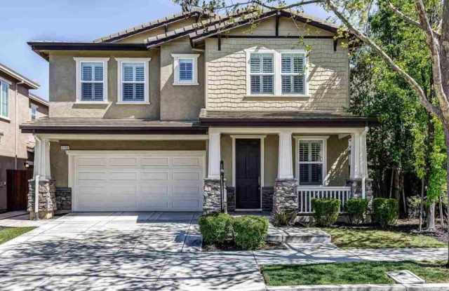 2192 Arlington Way photos photos