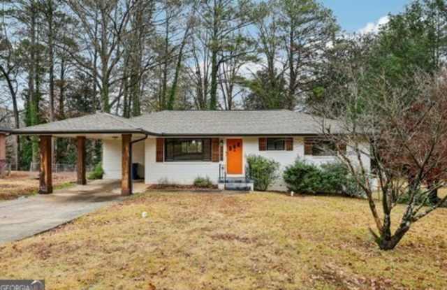 2562 Farley Street - 2562 Farley Street, East Point, GA 30344