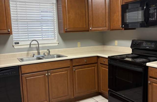 Midtown Townhome Gallery 2