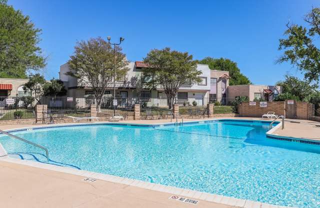 $250 OFF first months rent!!! 3 bedroom 2.5 Bath townhome ready for move in!! photos photos $250 OFF first months rent!!! 3 bedroom 2.5 Bath townhome ready for move in!! photos photos