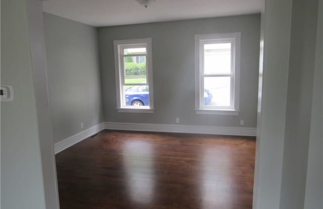 147 Hillside Avenue Gallery 4