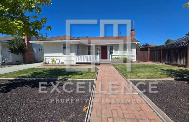 4/2 House With Yard, Hardwood Floors, Pets Negotible photos photos