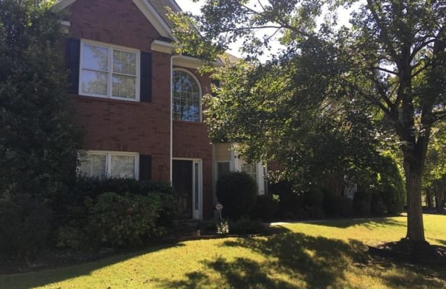90 SILVER WATER Court - 90 Silver Water Court, Suwanee, GA 30024