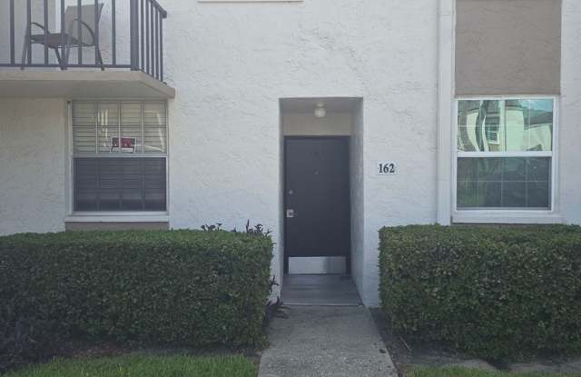 NEW 1/1 in Brandon clean/stylish/centrally located photos photos NEW 1/1 in Brandon clean/stylish/centrally located photos photos