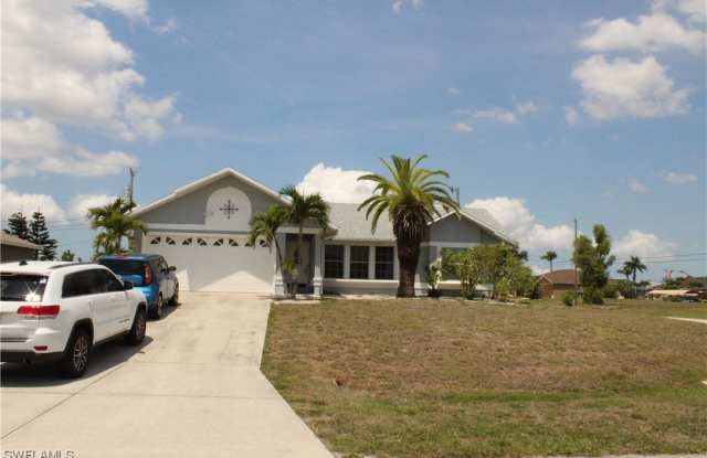 4022 SW 9th Avenue - 4022 Southwest 9th Avenue, Cape Coral, FL 33914