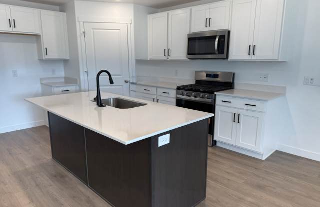 2197 Glacier Ln - 1 Gallery 4