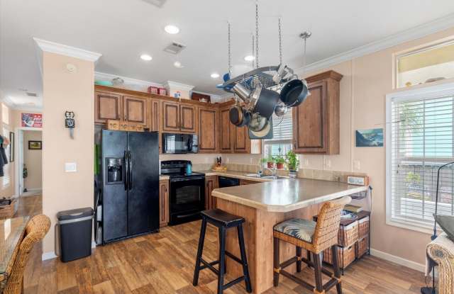 Sunset Harbor at Cow Key Marina 6 month furnished rental photos photos