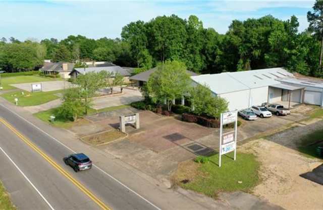 2010 WASHINGTON Street Gallery 3