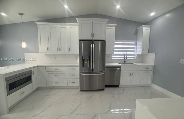 14899 SW 176th St photos photos 14899 SW 176th St photos photos