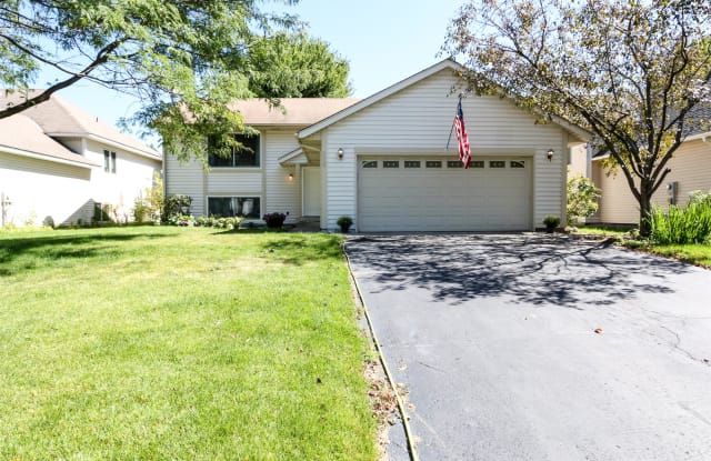 1225 Silverwood Road - 1225 Silverwood Road, Woodbury, MN 55125