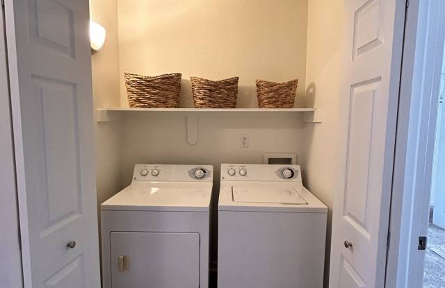 1139 Fords Pointe Circle Gallery 3
