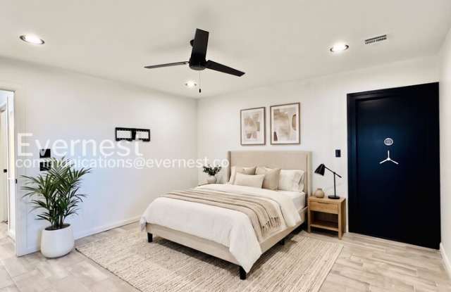 20381 Ferguson Road Gallery 4