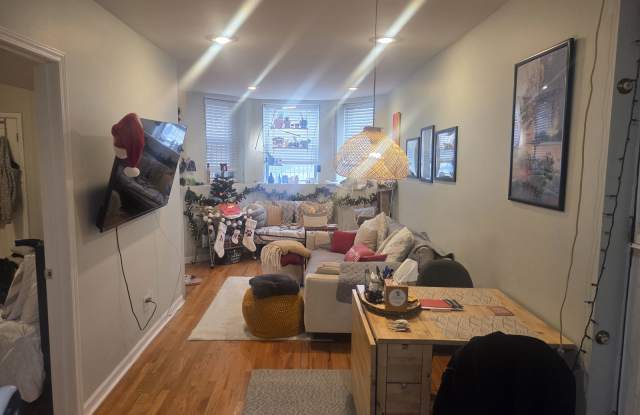 2047 West Evergreen Avenue photos photos