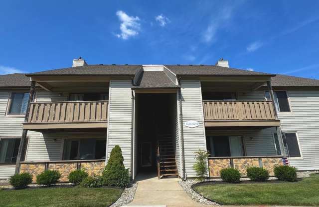 1502 THE WOODS photos photos