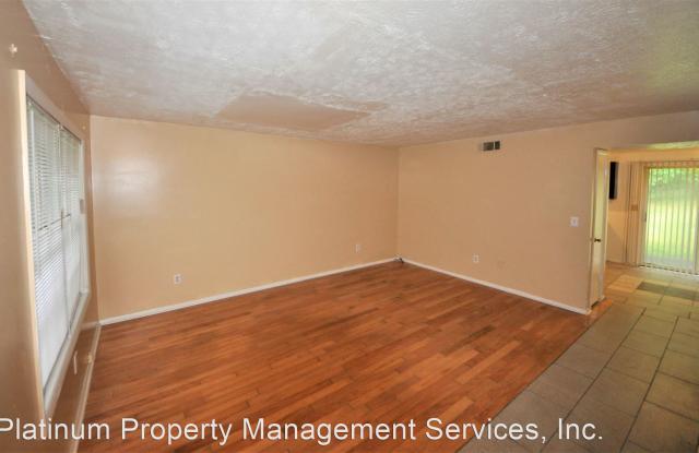 2960 Spruce Cir Gallery 4