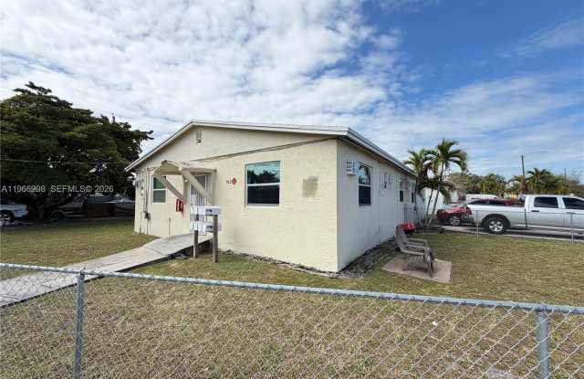 912 NW 9th Ave photos photos 912 NW 9th Ave photos photos