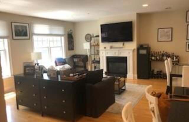 1306 Columbia Rd. photos photos