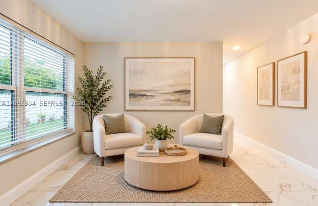 1600 N 68th Ave Gallery 3