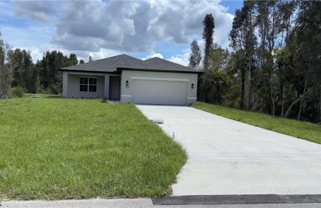 505 Greenbriar Boulevard Gallery 2