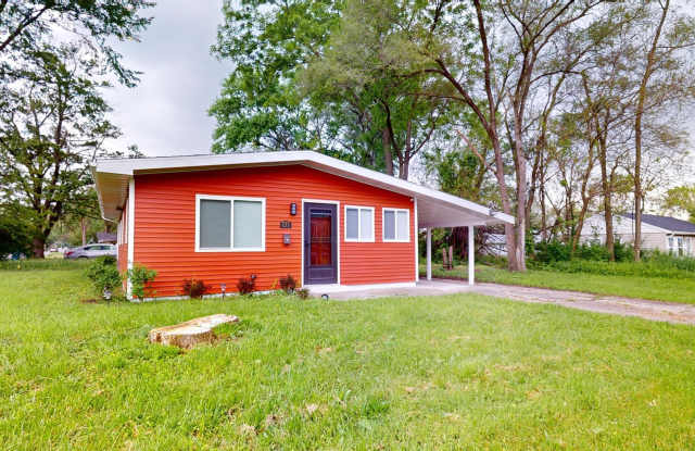 737 E 47th Avenue photos photos