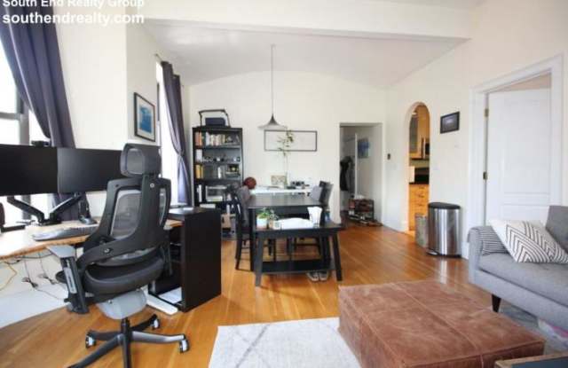 533 Columbus Ave. Gallery 4
