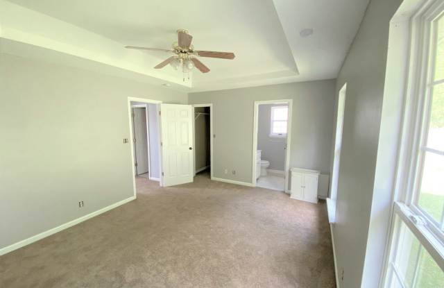 4005 Challis Drive Gallery 4