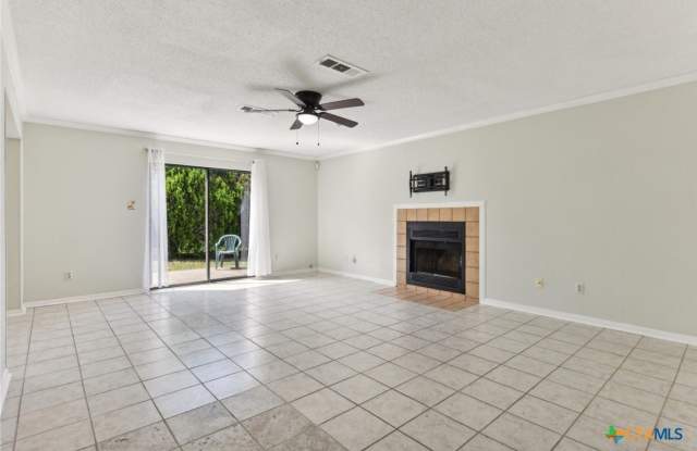 3217 Honeysuckle Drive Gallery 2