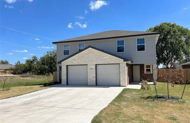1701 Dakota Trace - 1701 Dakota Trce, Harker Heights, TX 76548