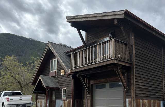 437 Highton St. Unit 1 - 437 Highton Street, East Missoula, MT 59802