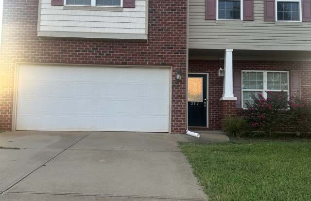 217 Hartleigh Dr Gallery 1