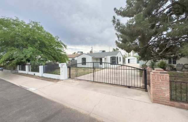 2517 East Culver Street Gallery 4