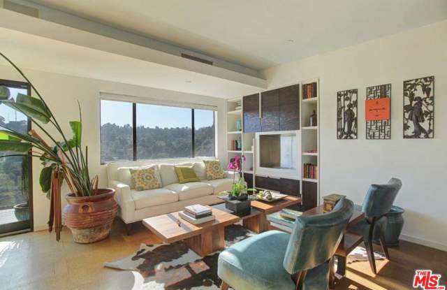 8715 SKYLINE Drive Gallery 2