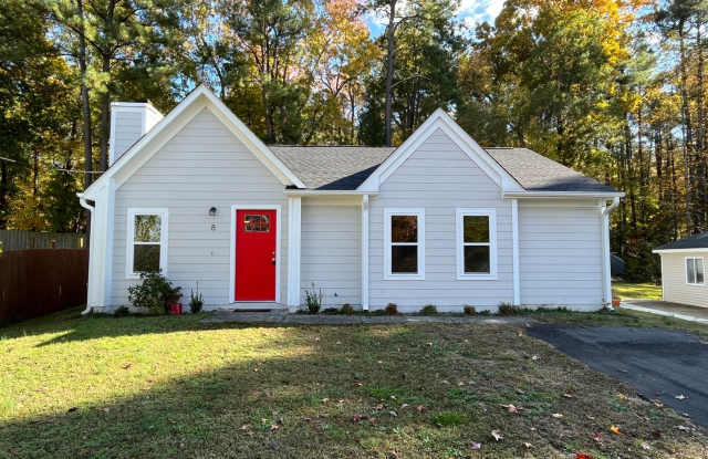 Newly Remodeled 3BD, 2BA East Durham Home with Modern Updates and Large Yard - 8 Griffith Place, Durham, NC 27703