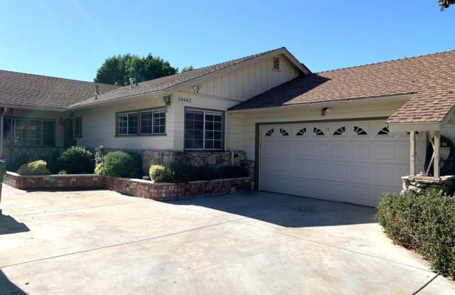 14942 Gilmore St - 14942 Gilmore Street, Los Angeles, CA 91411