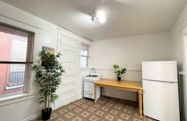 2751 Pestalozzi Gallery 4