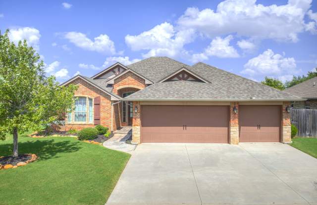 Charming home in Deer Creek Schools + Lone Oak Lakes + 4 bedrooms photos photos