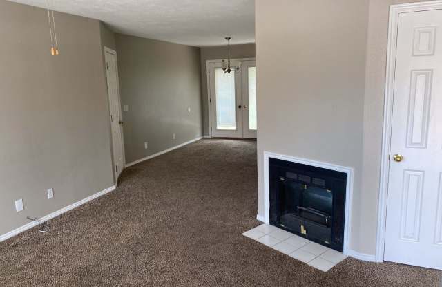 Nice updated 2 bedroom, 1 bath, 1 car garage home for rent in Ivins! Gallery 4