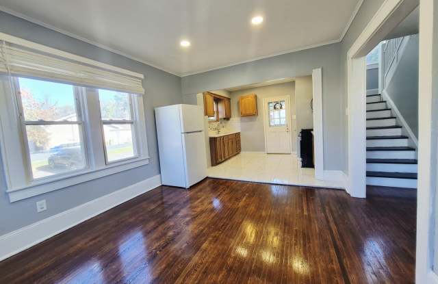 2612 Olyphant Avenue Gallery 4