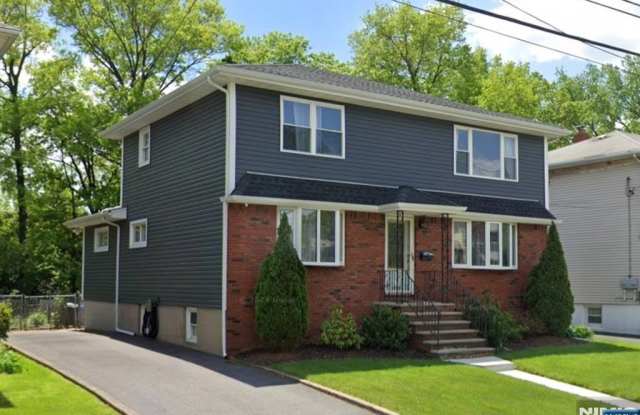 106 Rochelle Parkway #1 photos photos