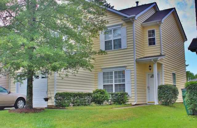 Nice 3 bedroom house with fenced yard in SW Durham! photos photos Nice 3 bedroom house with fenced yard in SW Durham! photos photos